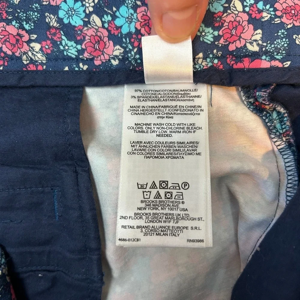 Brooks Brothers Womens Shorts Blue Pink Floral Casual Spring Summer Preppy Sz 8 - Picture 10 of 13